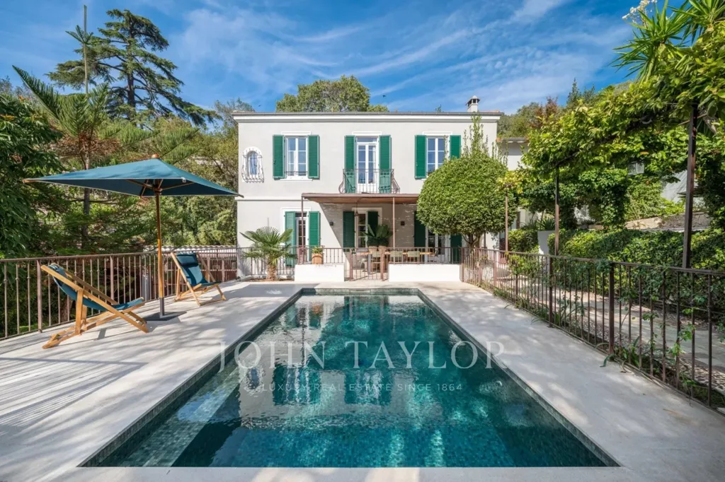 Bassein - Charm House with Pool in Cannes
