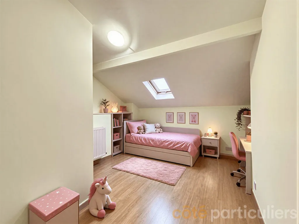 5-toaline maja asukohas Issy-les-Moulineaux