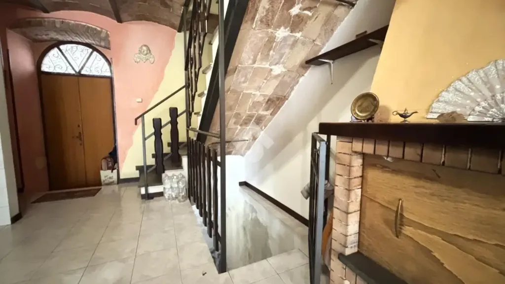 Toad - Cielo-Terra House with Balcony in Terni