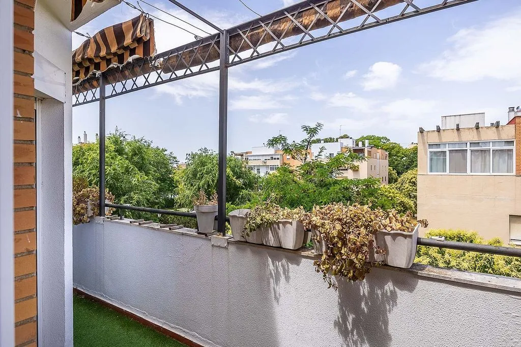 Balcon - Apartment with Pool and Terrace in Ciudad Aljarafe