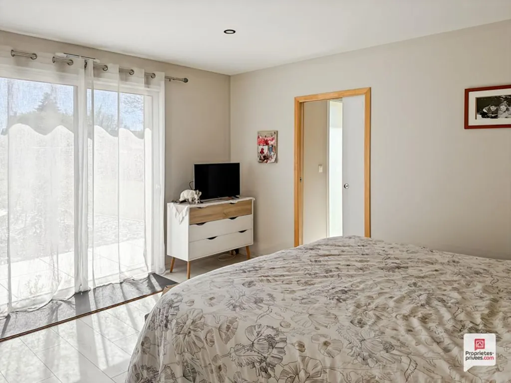 Magamistoad - Newly Built House with Pool in Precigne