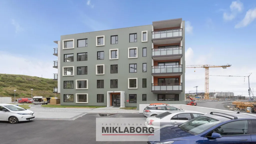 Extérieur - Five-Storey Apartment with Balcony in Hafnarfjörður