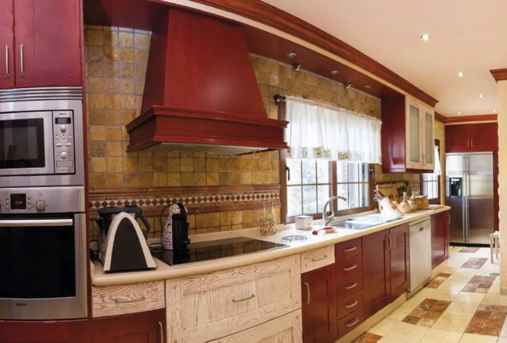 Cuisine - Luxury Villa with Sea View in Adeje