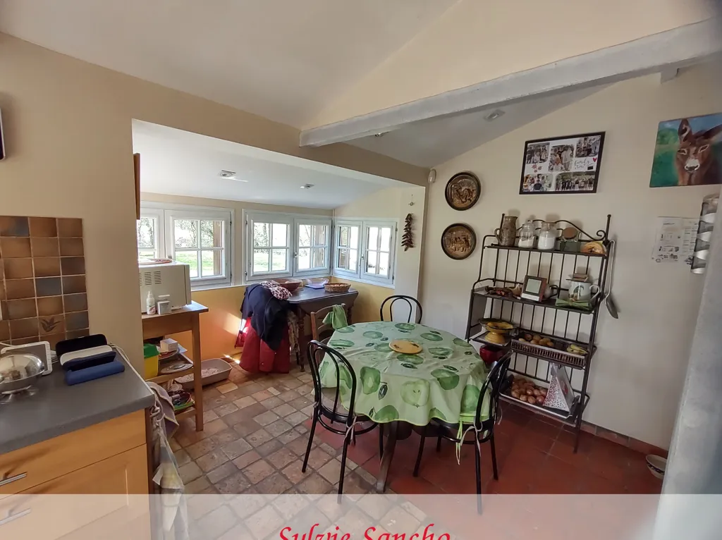 Salle à manger - Maison de Campagne avec Piscine à Vicq-Exemplet