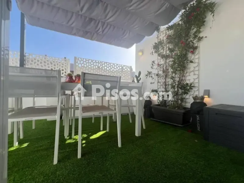 Terrazza - Modernised Apartment with Terrace in Torremolinos Centre