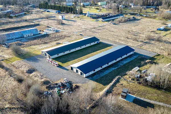 Vue aérienne - Local commercial à Rapla vald