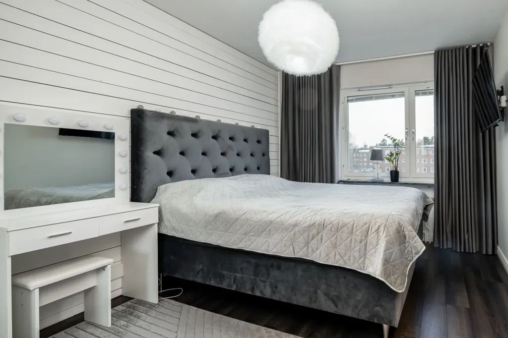 Chambres - Renovated Two-Bedroom Flat with Balcony in Gävleborg