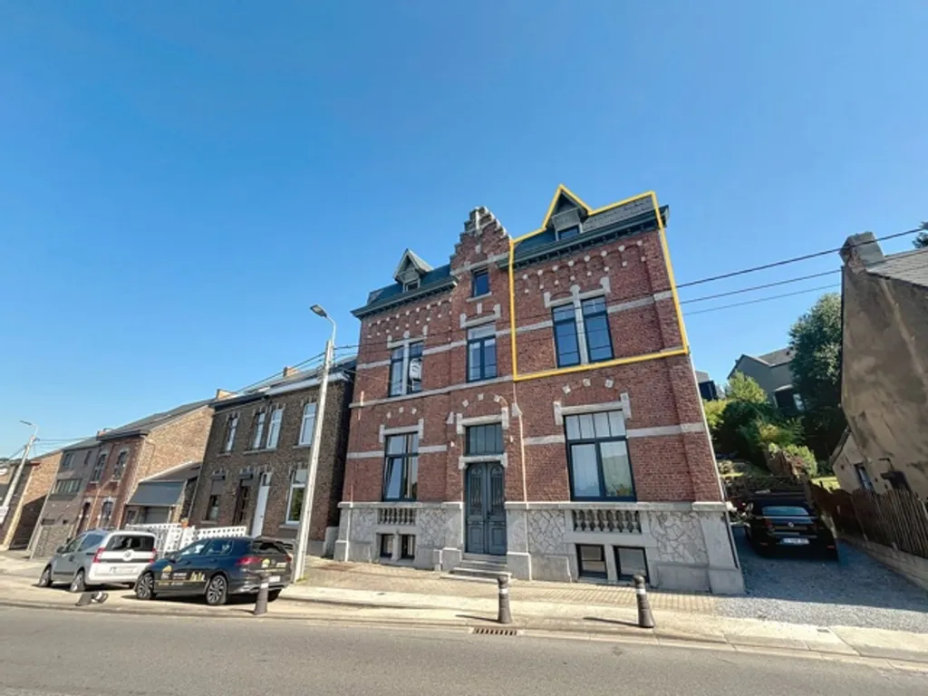 Extérieur - Duplex Rénové avec Balcon à Flawinne, Namur