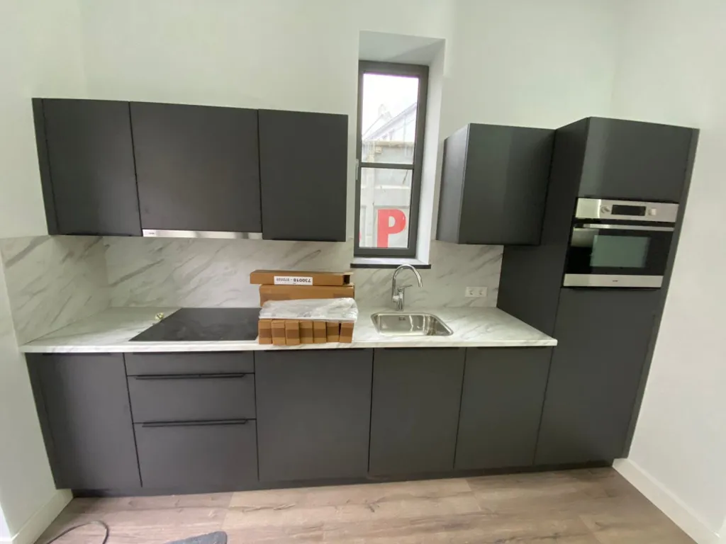 Kitchen - Waterfront Apartment with Balcony in Tilburg