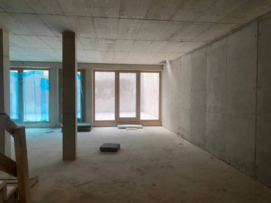 Pièces - Villa Indépendante en Excellent État à Gare, Luxembourg