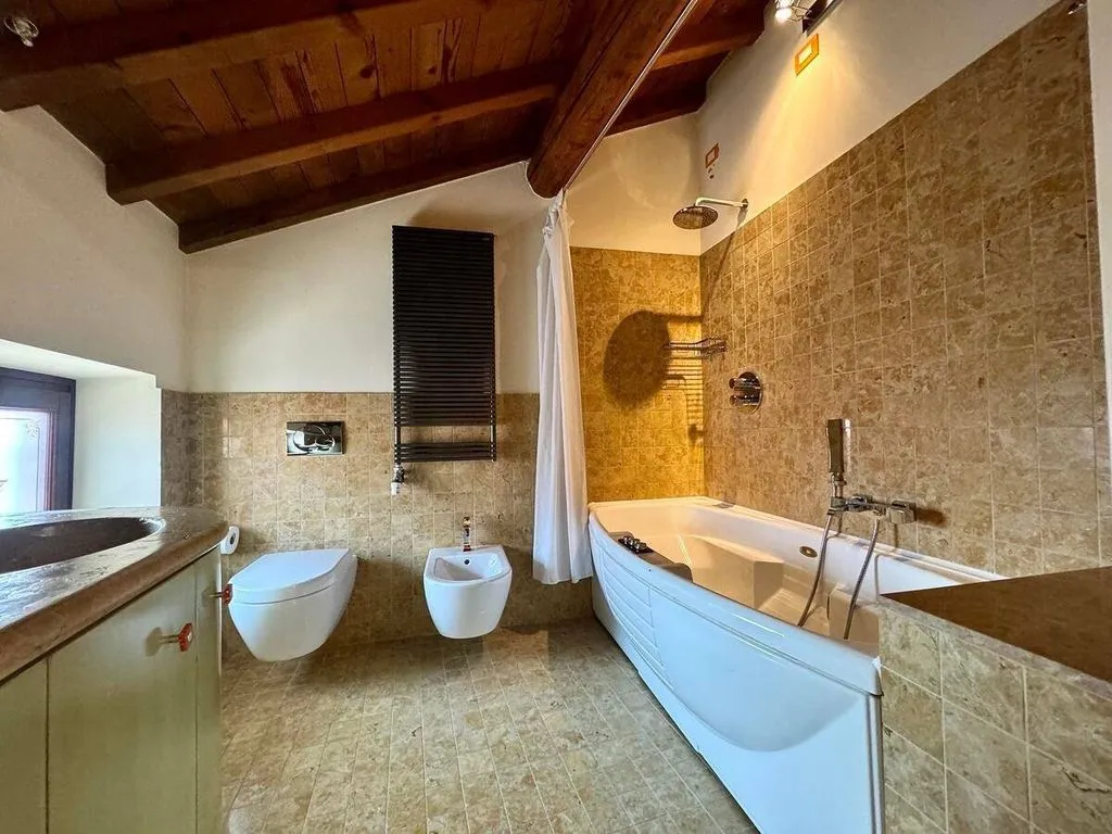 Salles de bain - Luxury House with Pool in Bussolengo