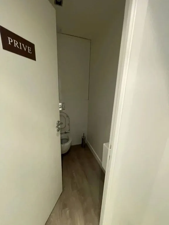 Entrée - Bureaux de Luxe avec Vue Rue d'Antibes à Cannes