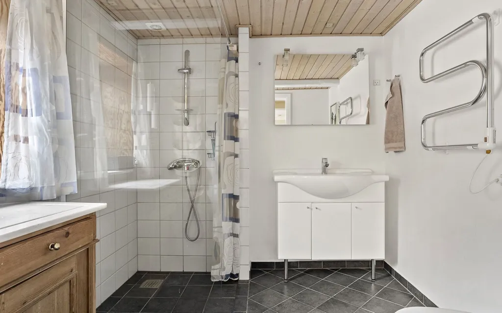 7-toaline maja asukohas Føvling