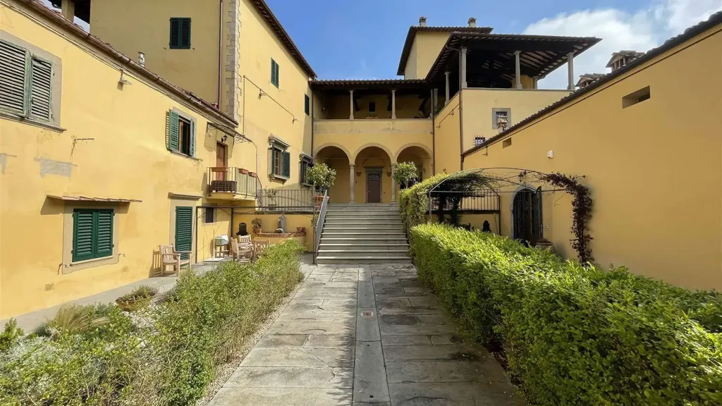Aed - Apartment with Garden in Florence