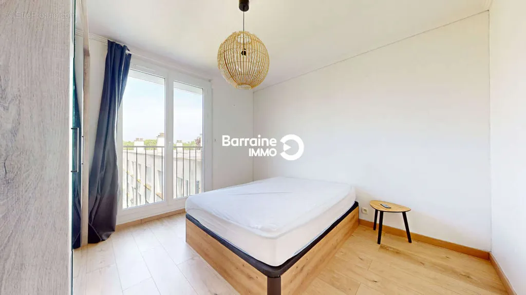 Chambres - Appartement Meublé avec Balcon à Brest - Lanrédec