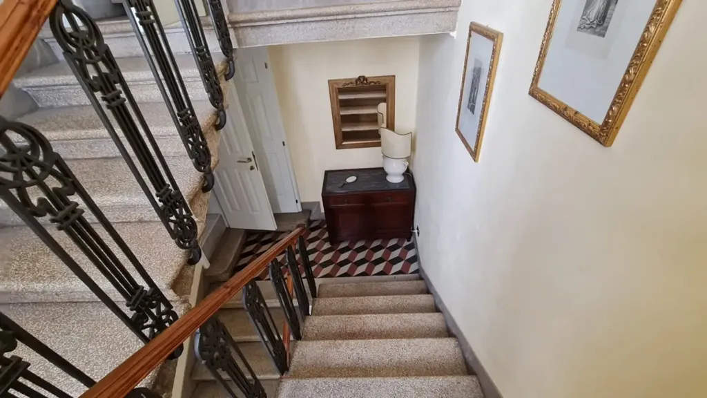 Toad - Restored Liberty-Style Semi-Detached Villa in Montevarchi