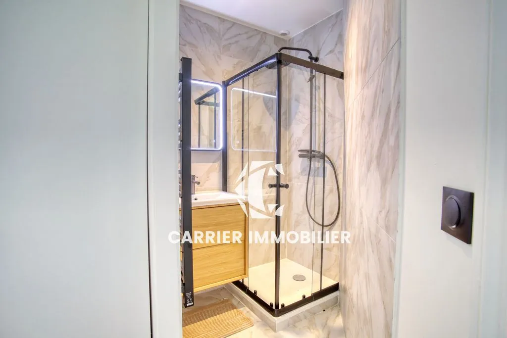 Bagni - 1-Bedroom Flat with Fireplaces in Lyon