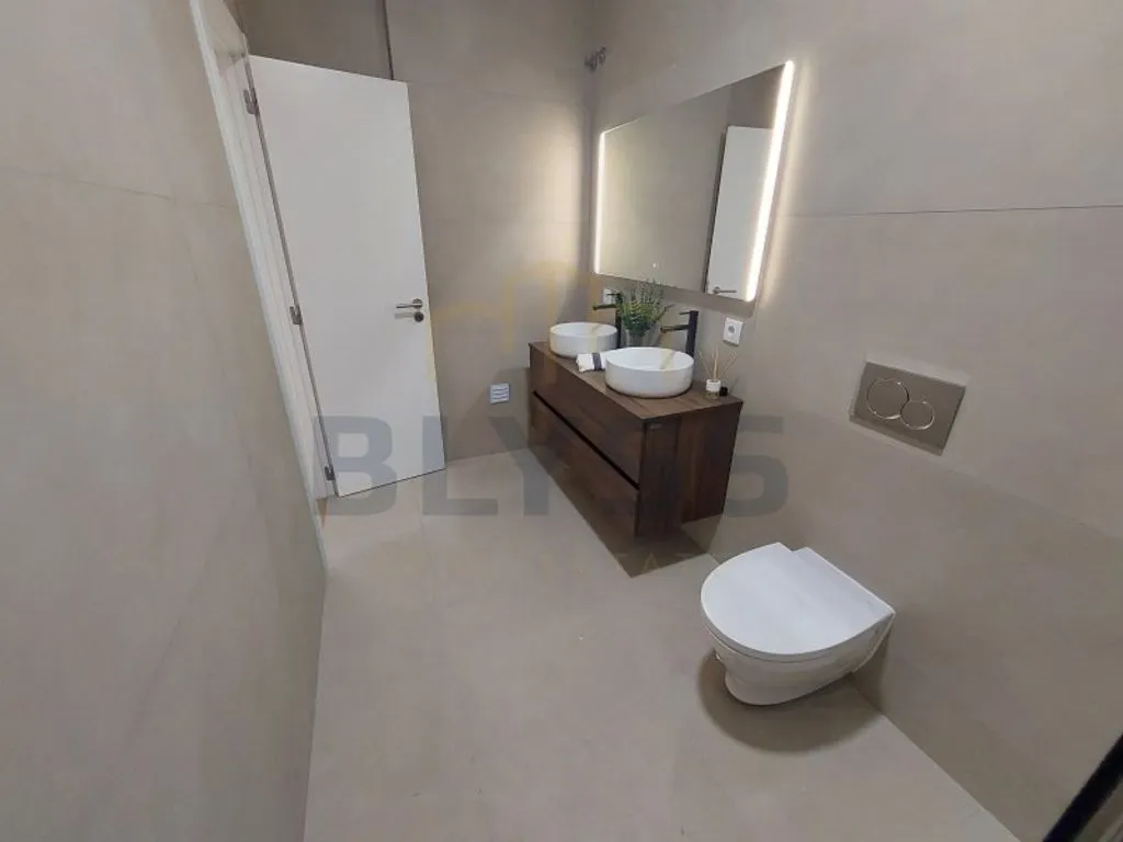 Salles de bain - Luxury Flat with Central Location in Benfica, Lisbon