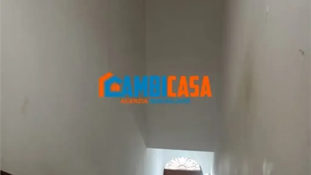 hallway_entrance