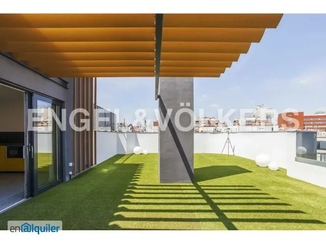 Terrass - Loft-Style Flat with Rooftop Pool in Chamberí
