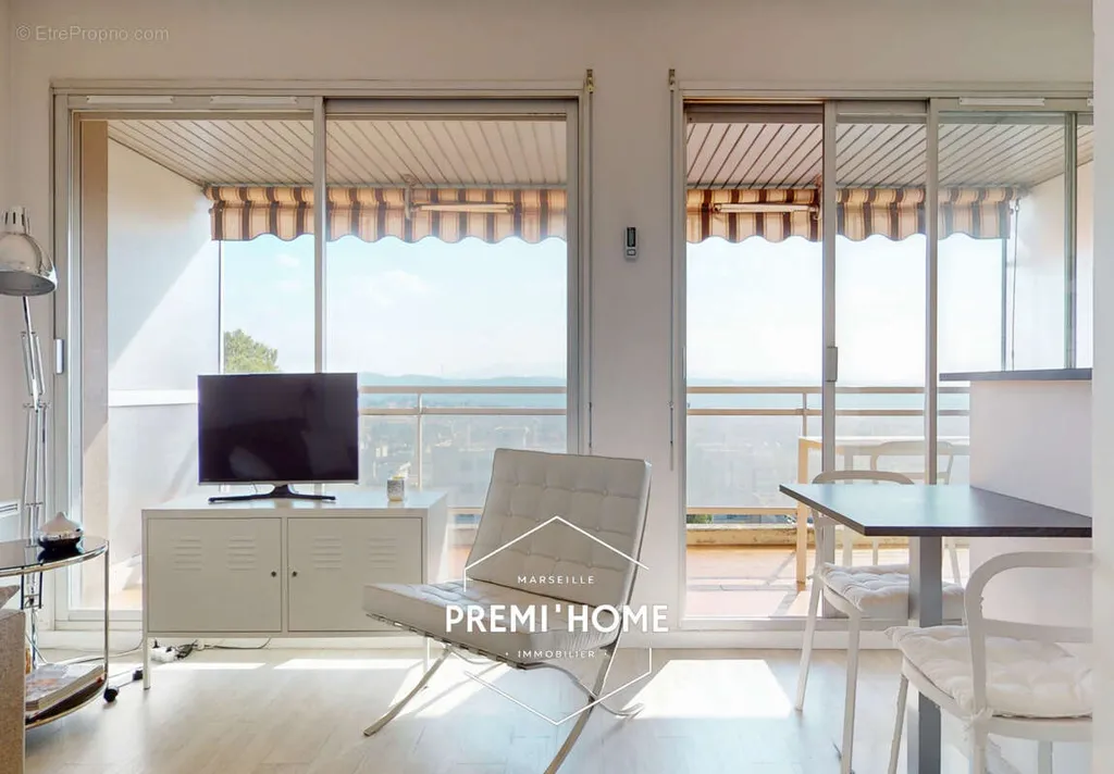 Magamistoad - Studio with Terrace in Aix-en-Provence