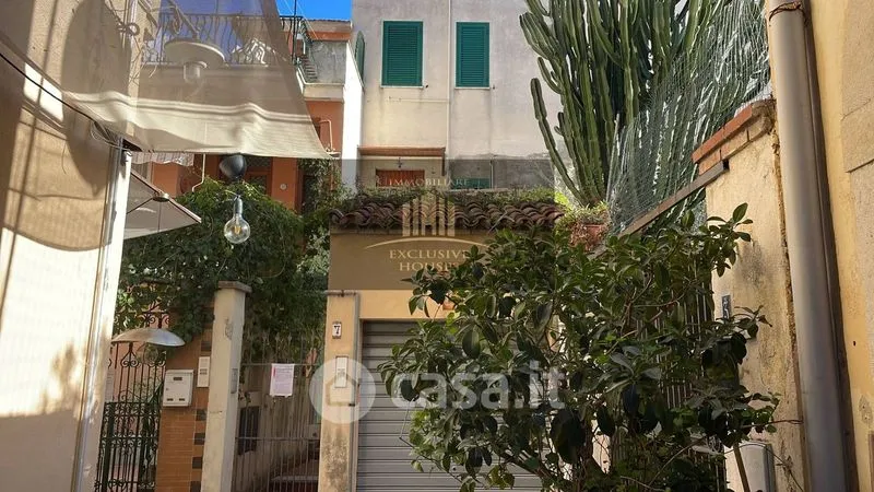 Giardino - Studio Flat with Balcony in Taormina Centre