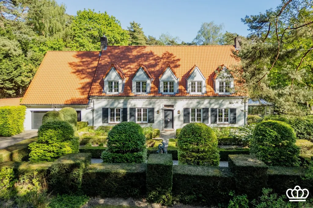 Õhuvaade - Knokke-Style Villa with Heated Pool in Heide