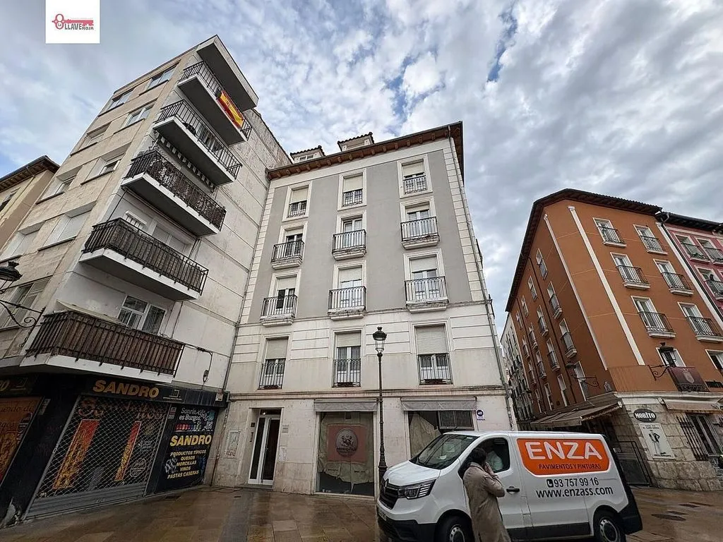 Välivaade - Reform Apartment with Cathedral Views in Burgos