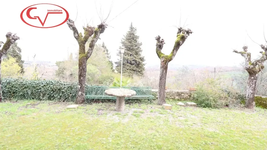 Jardin - Historic Villa with Olive Grove in Montevarchi