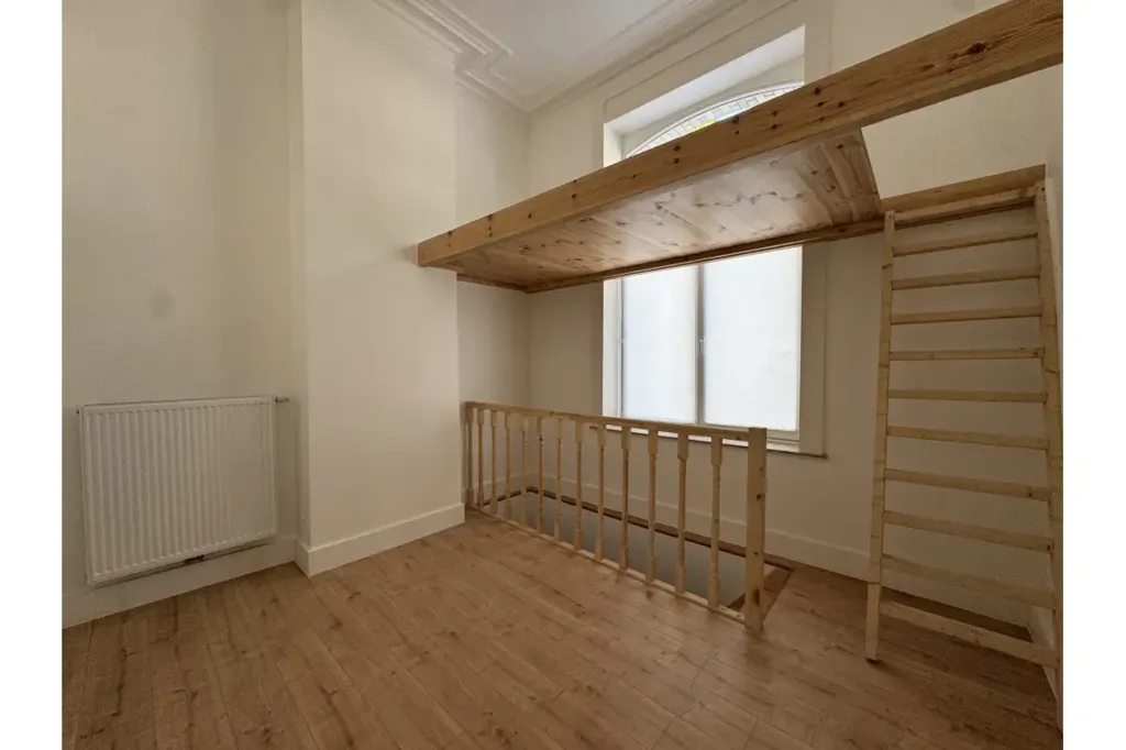 Stanze - Fully Renovated 1-Bedroom Flat in Forest