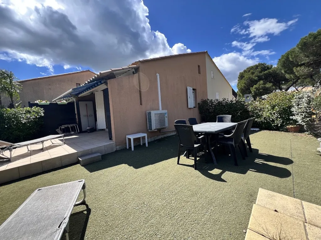 Terrasse - Pavillon T2 avec Terrasse et Vue Mer près de la Garrigue