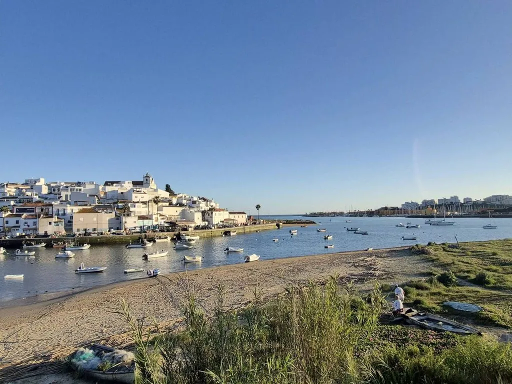 Luxury Triplex with Pool in Ferragudo