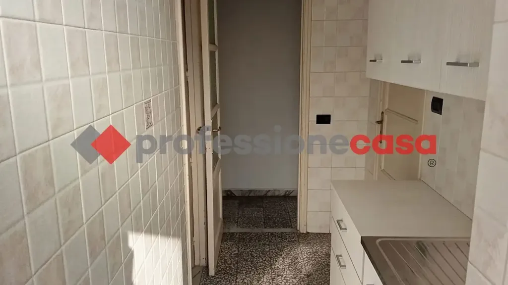 Cuisine - 3-Bedroom Apartment with Balcony in Catania