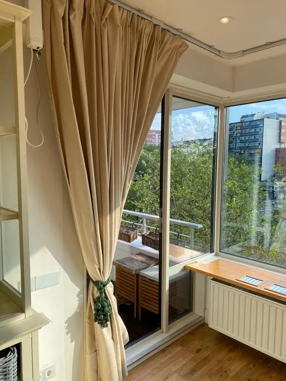 3-toaline korter asukohas Rotterdam