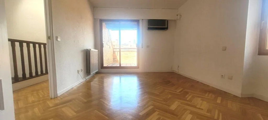 Pièces - Luxury Semidetached House with Pool in Majadahonda