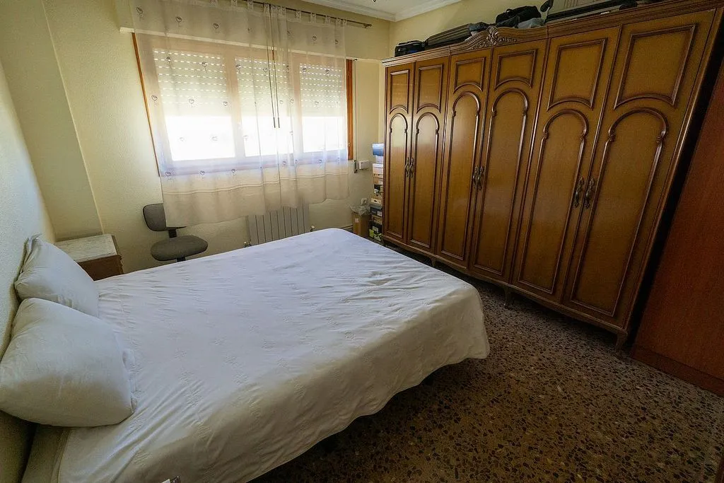 Chambres - Apartment with Balcony and Park View in Ibi