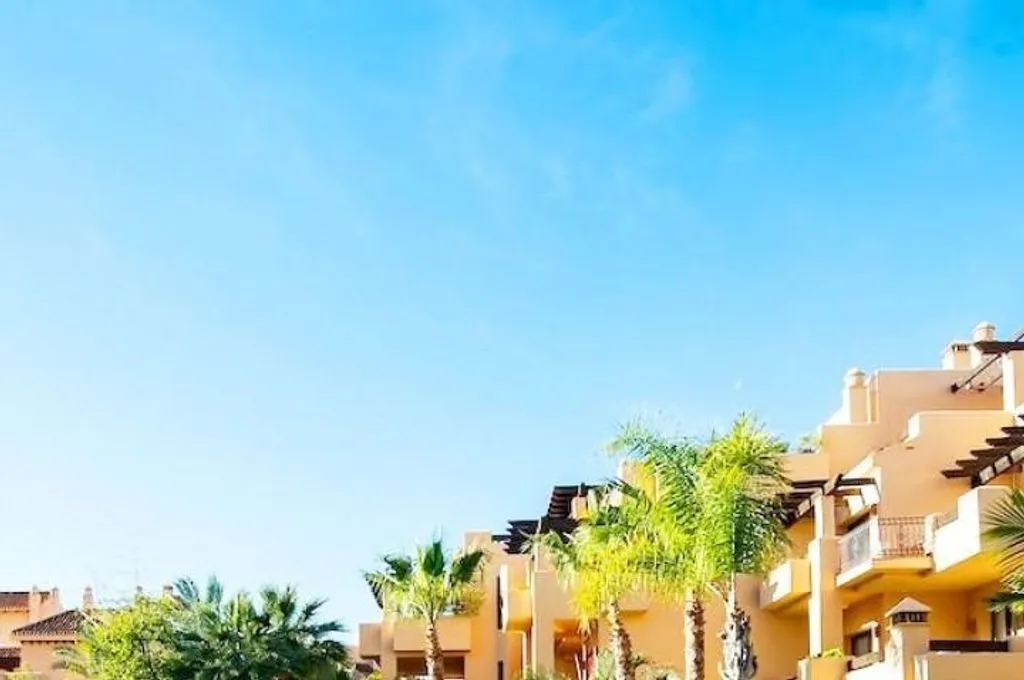 Piscine - Beachside Flat with Pool in Marbella