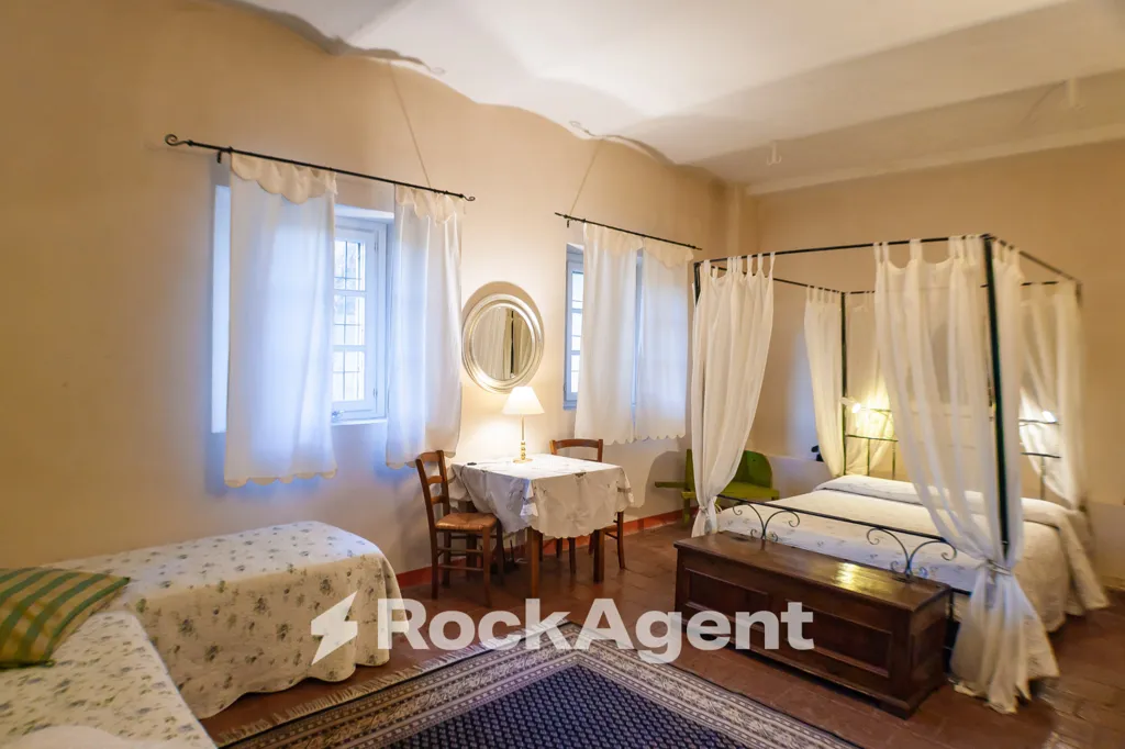 Chambres - Restored Villa with Panoramic View in Lequio Tanaro