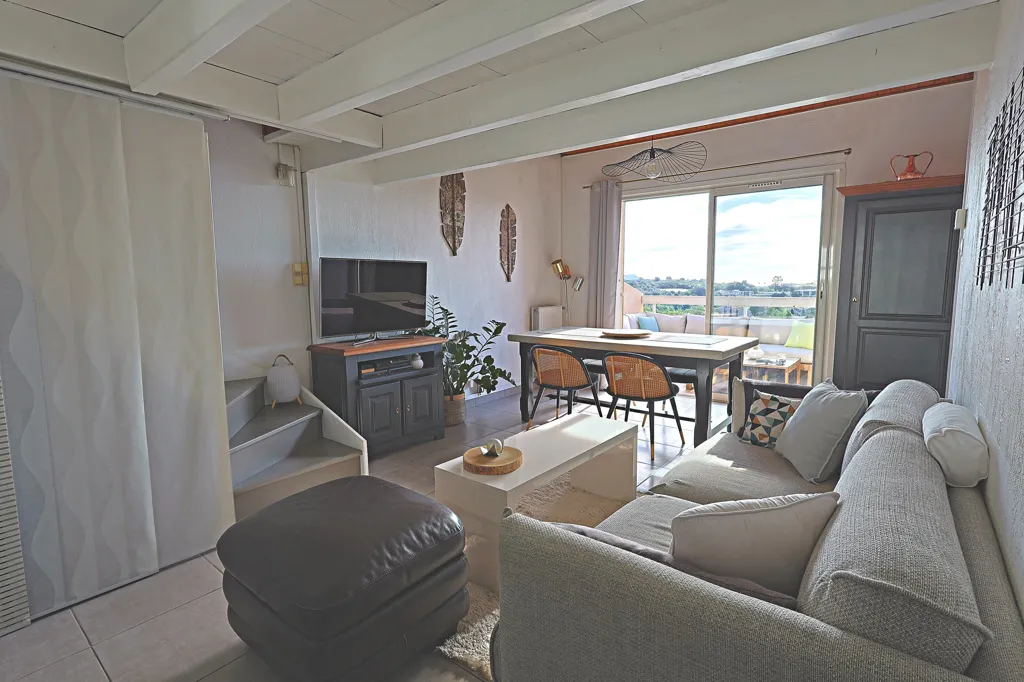 Soggiorno - Apartment with Panoramic Terrace in Valbonne-Garbejaire