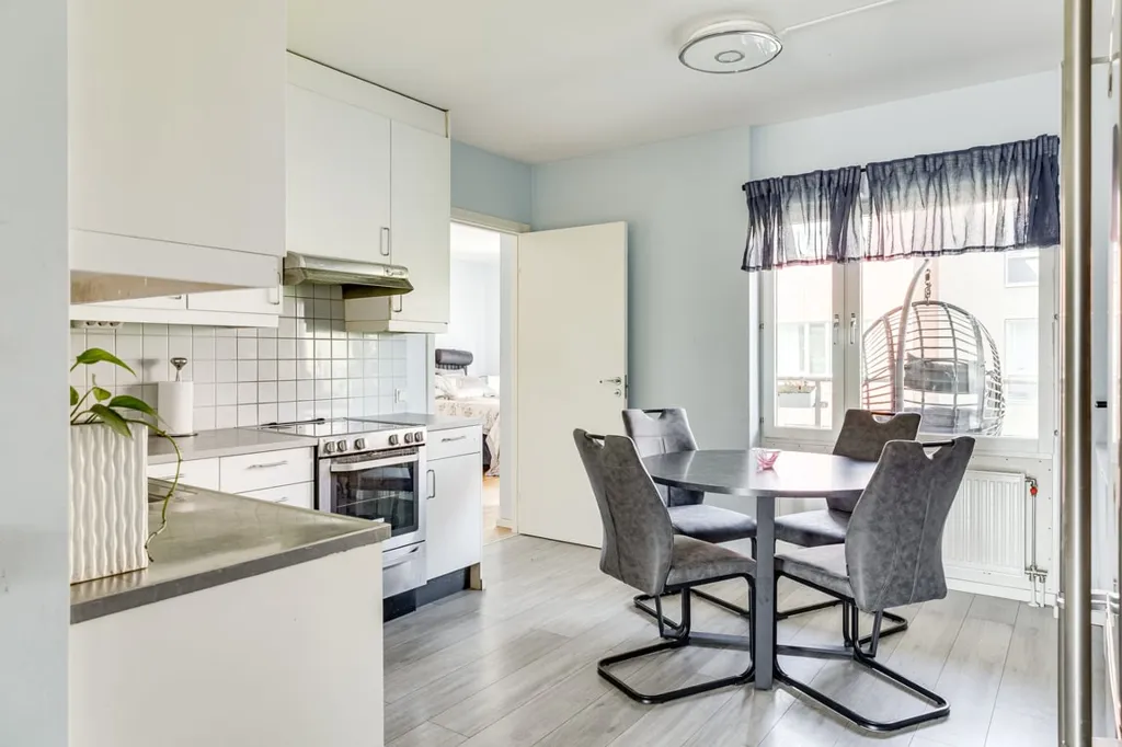 Dining Room - Apartment with Generous Balcony in Limhamn Bunkeflostrand
