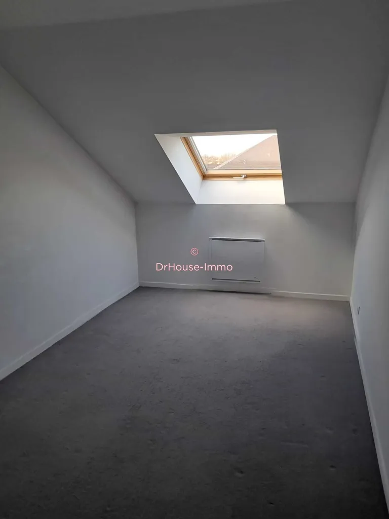 Toad - Duplex with South-Facing Terrace in Le Mans