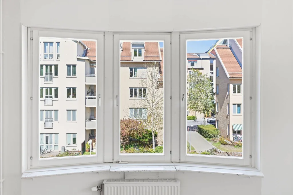 Pièces - Modern Flat with Garden in Frösunda