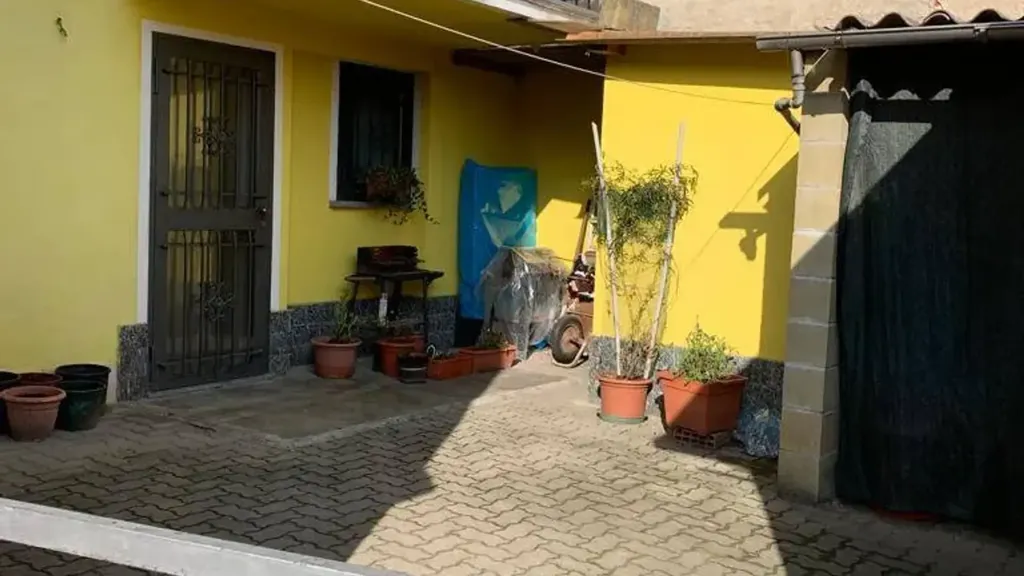 Garden - Villa with Garden near Vigevano