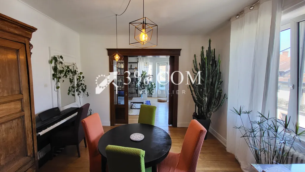 Sala da pranzo - Charming Apartment with Balconies in Sarrebourg