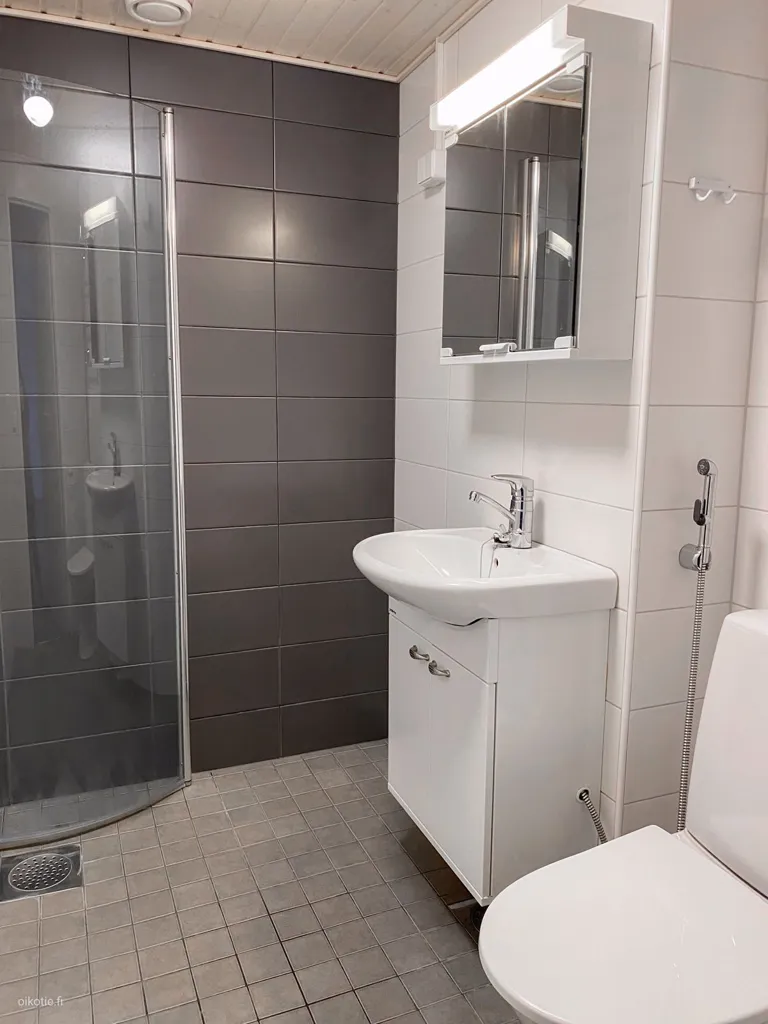 Salles de bain - Modern Studio Flat Near Tampere University