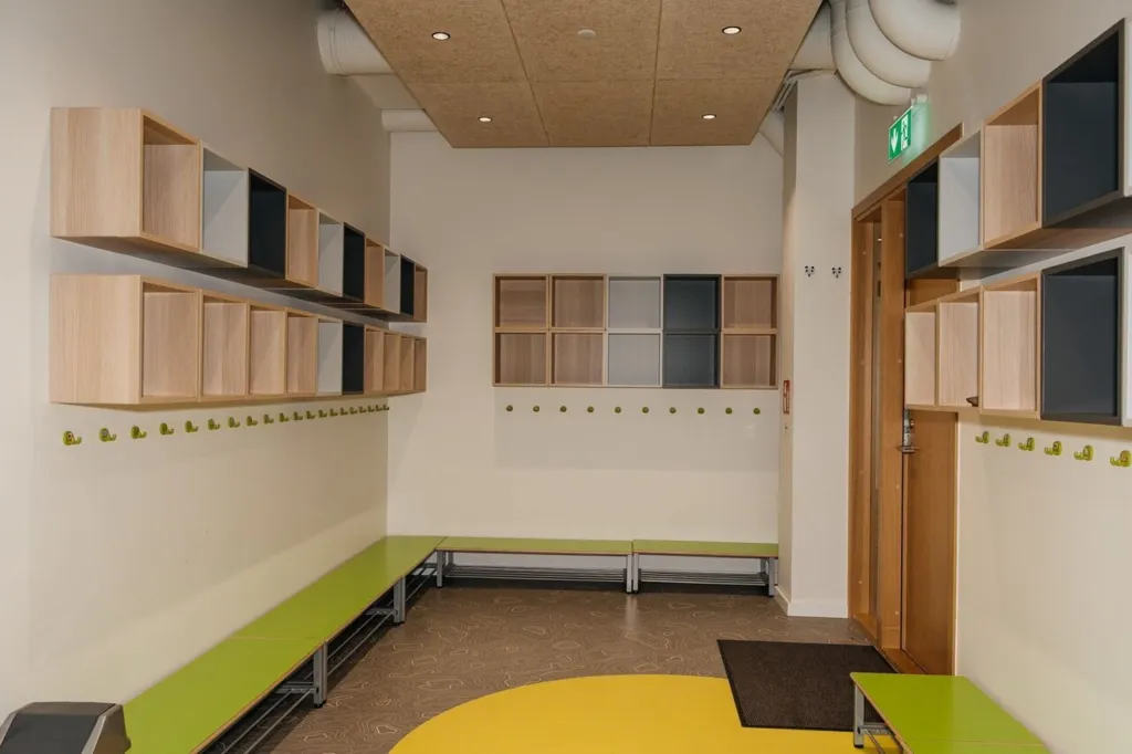 Esik - Commercial Space with Private Kitchen on 3rd Floor, Tabasalu