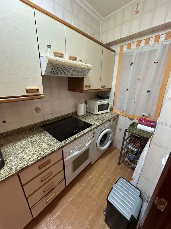 Köök - 3-Bedroom Flat with Terrace in Acacias