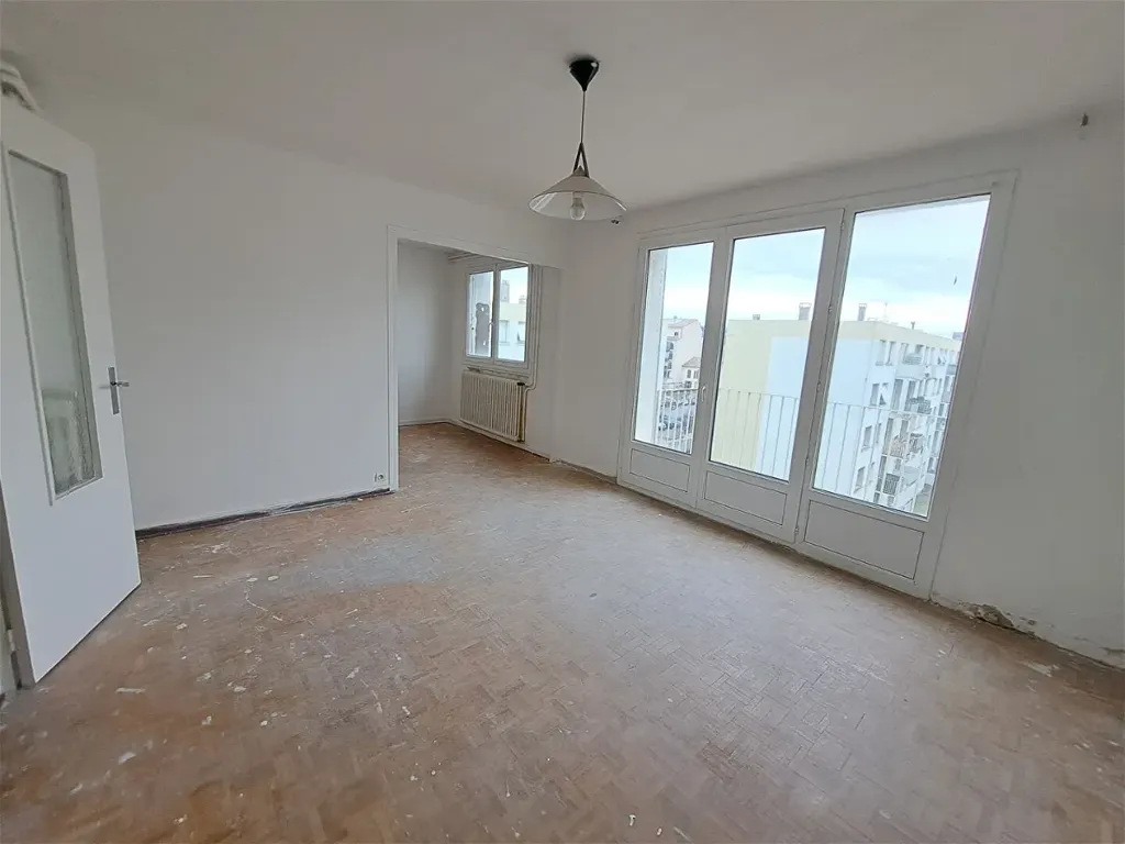 Appartement 4 pièces à Valence
