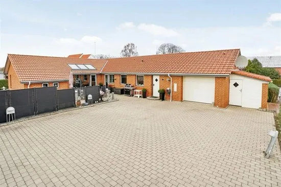 Maison 8 pièces à Juelsminde