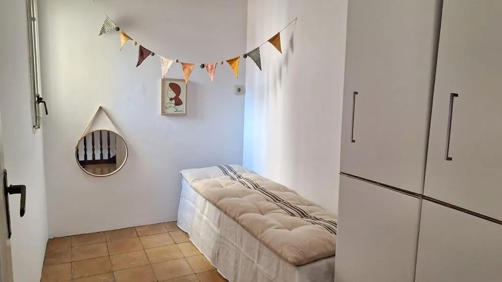 Dormitorios - Villa con vistas al mar en Premià de Mar